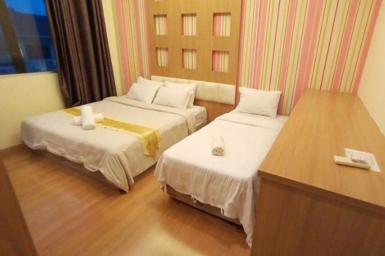 Hotel Zamburger De Melaka Экстерьер фото