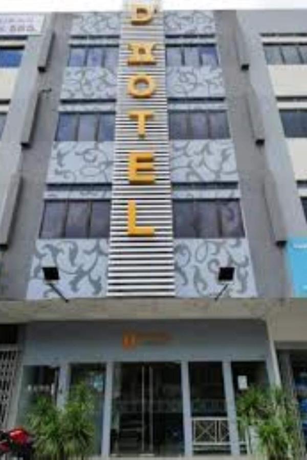 Hotel Zamburger De Melaka Экстерьер фото