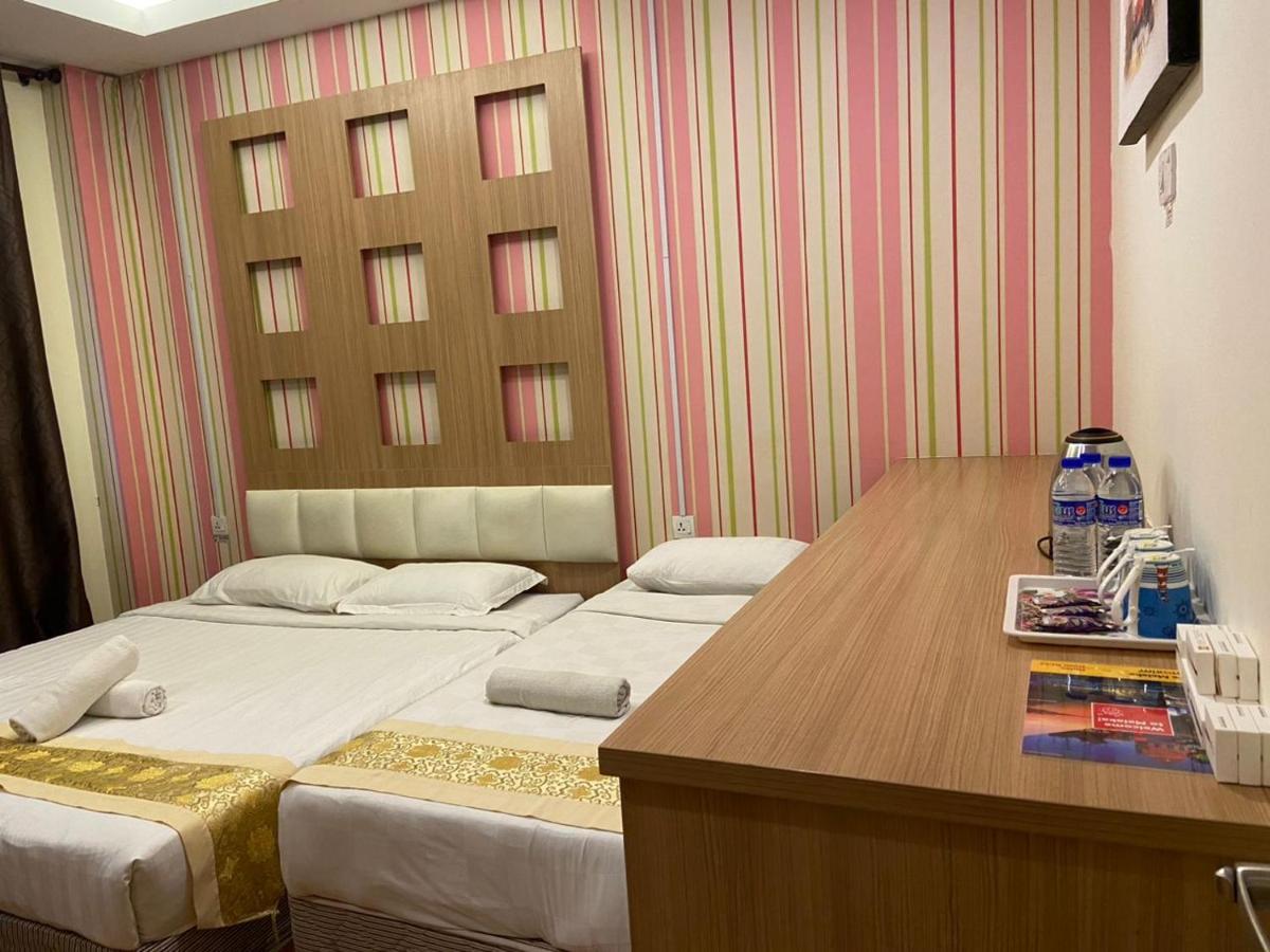 Hotel Zamburger De Melaka Экстерьер фото