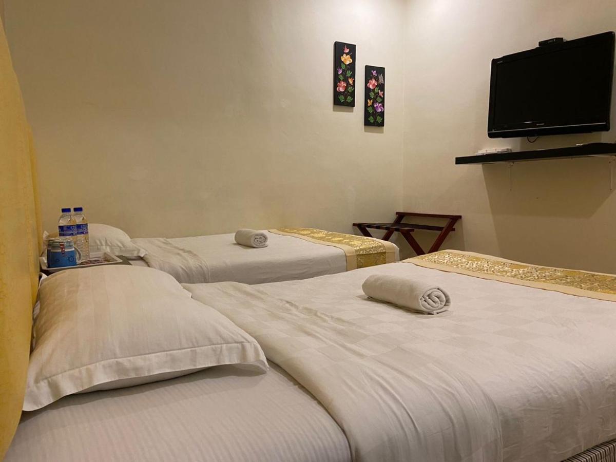 Hotel Zamburger De Melaka Экстерьер фото
