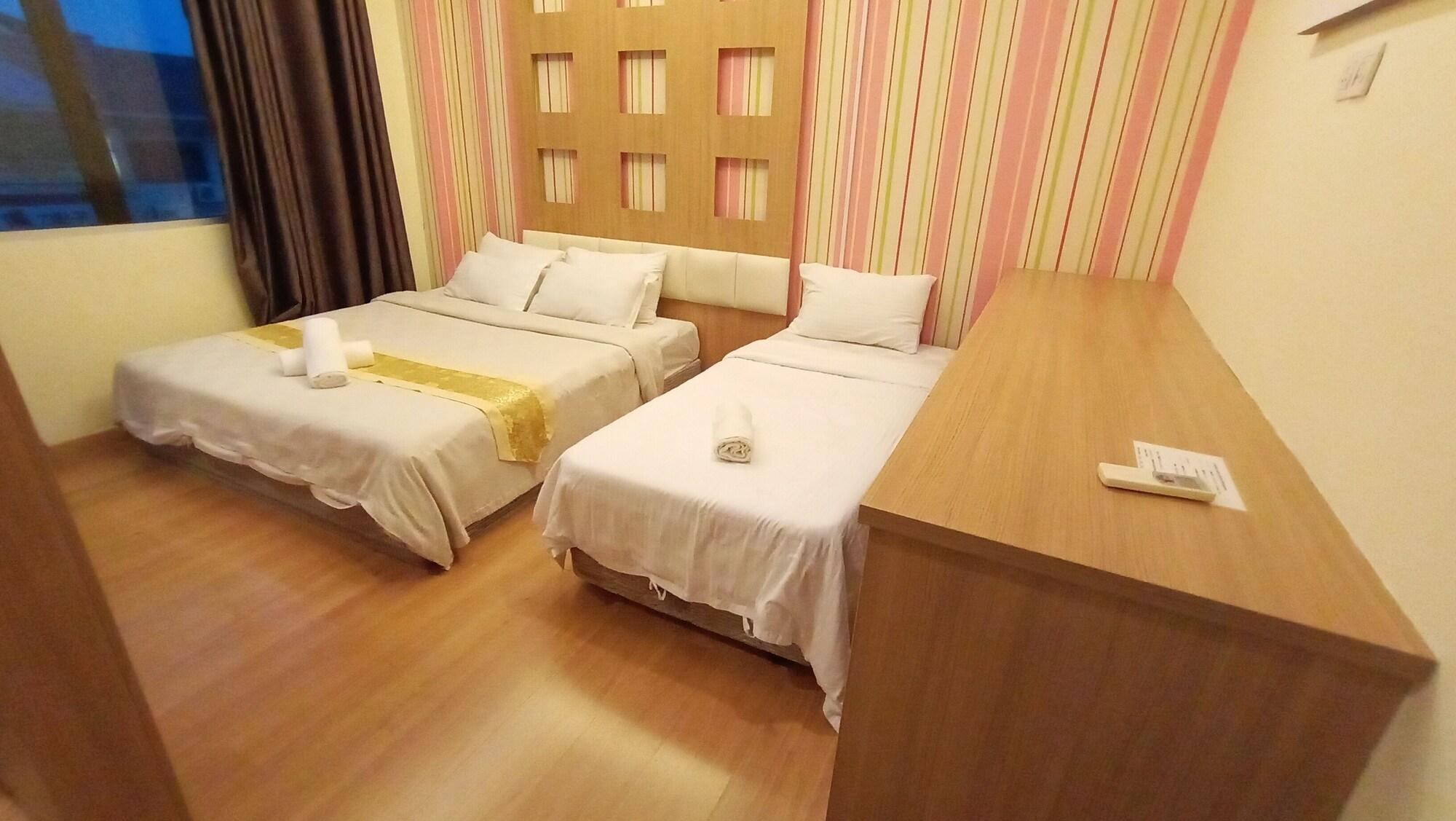 Hotel Zamburger De Melaka Экстерьер фото