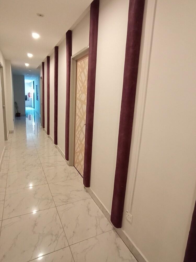 Hotel Zamburger De Melaka Экстерьер фото